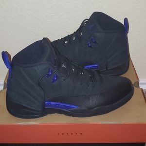 Jordan 12 Black Concord